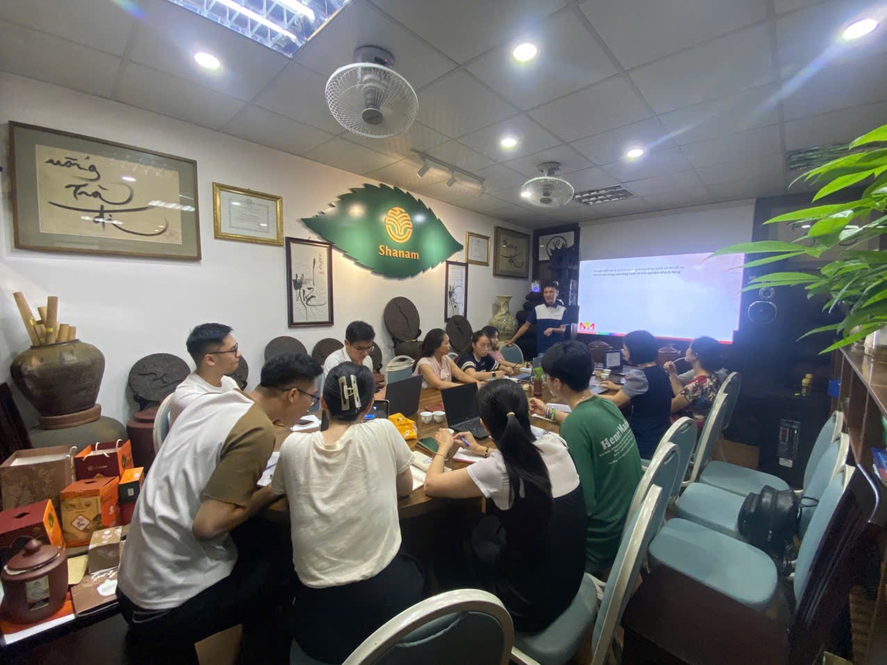 Shanam – Hệ thống spa & chuyển đổi số trên Lark