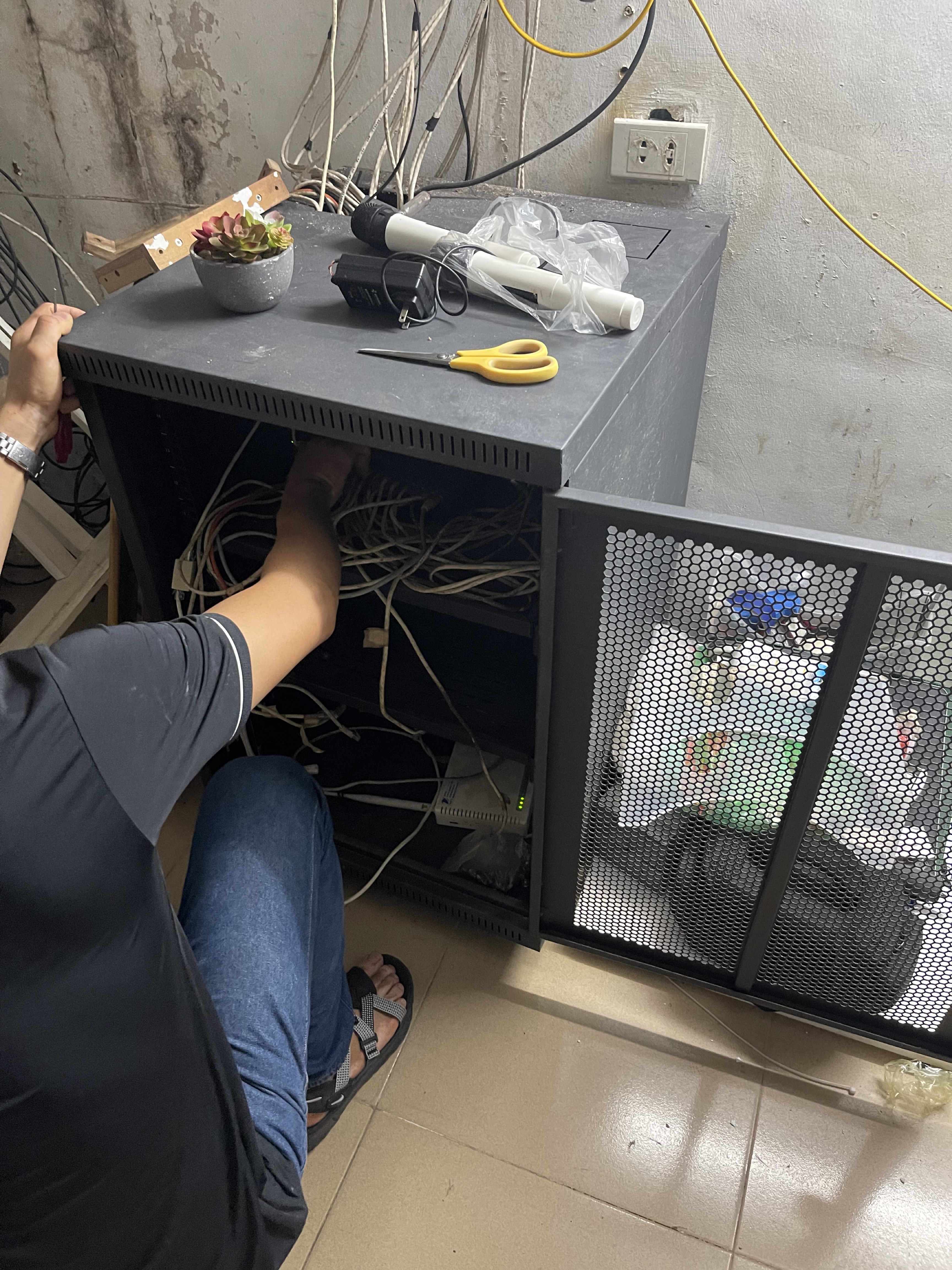 Hoàng Kỳ – Showroom & văn phòng